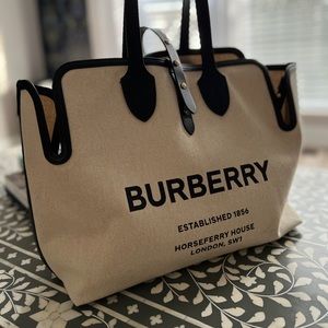 Burberry | Medium Soft Belt Tote Bag